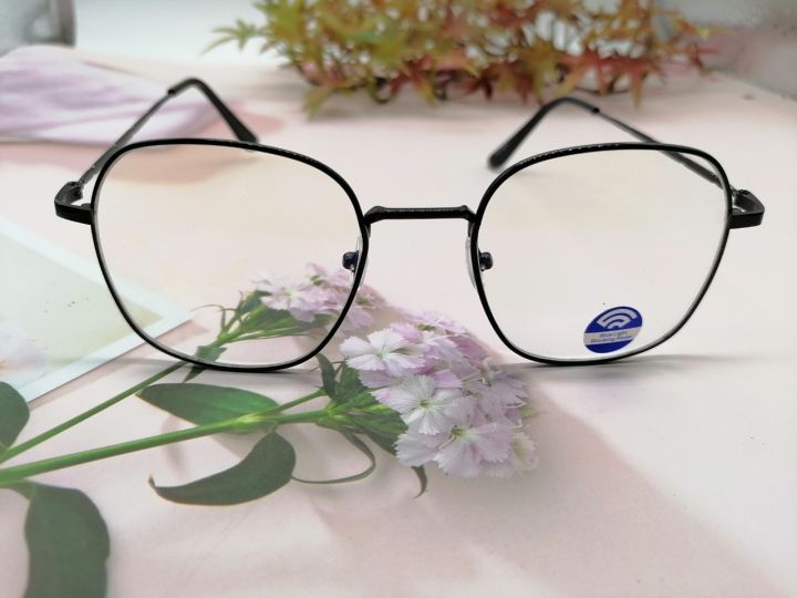 แว่นตากรองแสงสีฟ้า-ถนอมสายตา-ทรงสวย-รุ่น-wd001