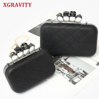 XGRAVITY 2023 New Fashion Skull Finger Bags Elegant Chain Bag Women Casual Clutches Handbags Envelope Bags Ladies Ghost Bag 050