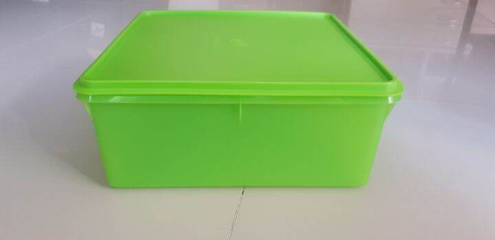 tupperware-กล่องเนรมิตใหญ่