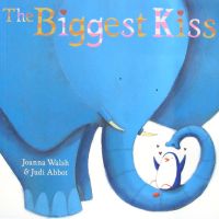 The biggest kiss by Joanna Walsh paperback Simon Schuster very big kiss Shendong childrens original English picture book