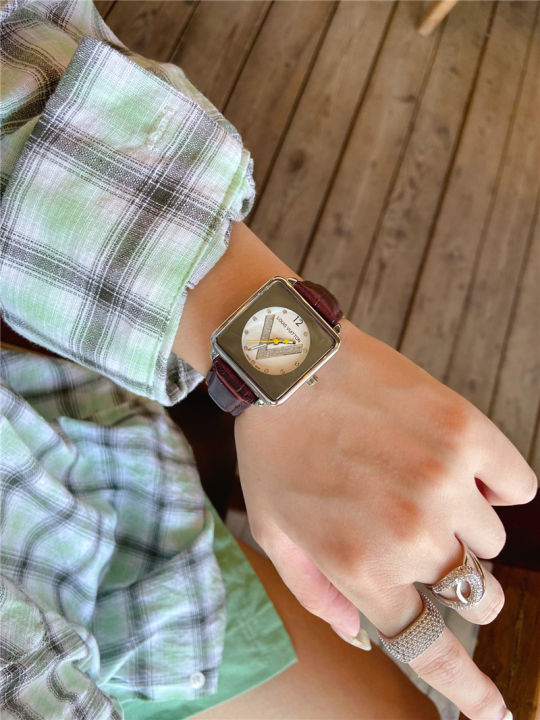 lvs-นาฬิกาแฟชั่นลำลองสำหรับผู้หญิง-all-match-girl-สายรัดข้อมือแบบคลาสสิกหน้าปัดสี่เหลี่ยมนาฬิกาสามสายหนังนาฬิกาทุกวัน2021