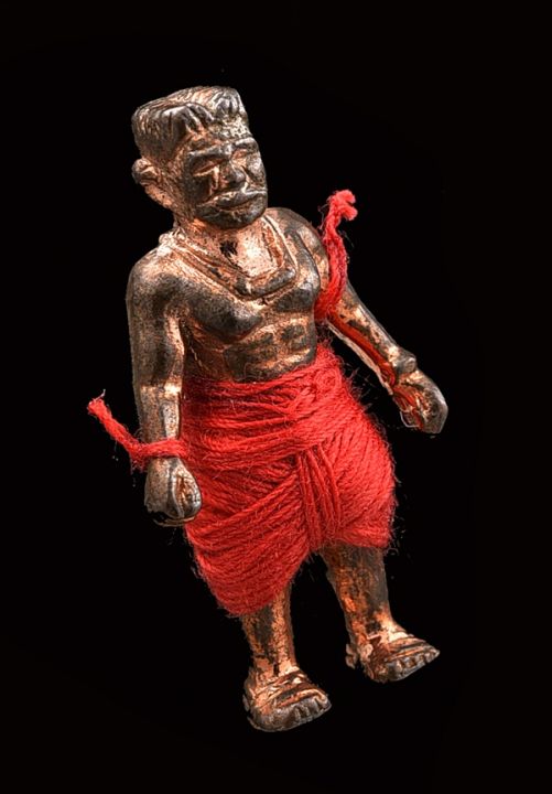 หุ่นพยนต์หลวงพ่อพรหม-วัดขนอนเหนือ-108ปีชาตกาล-ขุนศึกอโยธยาพิมพ์นักรบเนื้อทองแดงนุ่งแดงนวะโลหะ