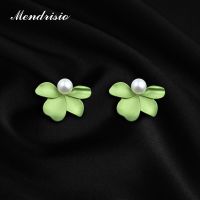 Elegant Sweet Green Petals Earrings For Women Modern 2022 New Popular Summer Pearl Earrings Fashion Ladies Jewelry Korean Style