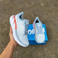 ??รองเท้าผ้าใบ  HOKA ONE ONE Clifton ของใหม่100% พร้อมกล่อง ป้ายครบไซส์ สินค้าถ่ายจากงานจริง  ใส่ได้ทั้งชายและหญิง ใส่สบายพร้อมจัดส่ง