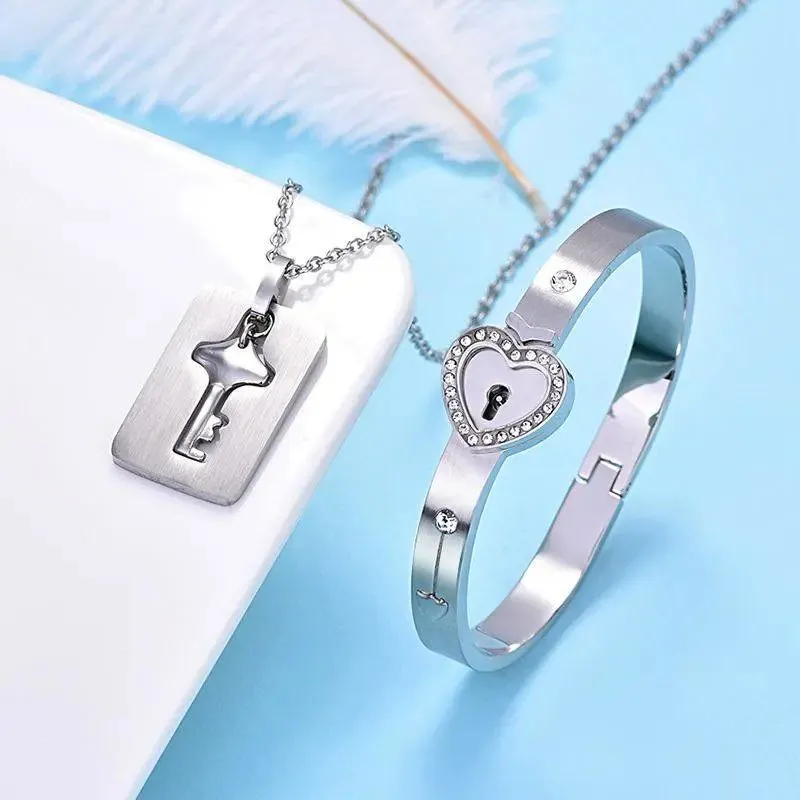 Silver Lovel Lock Bracelet with Key Necklace Couple Gift