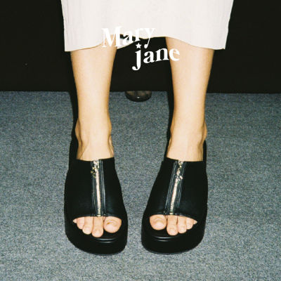 รองเท้าส้นตึก JANET PLATFORM