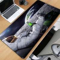 Mousepad Xxl นักบินอวกาศ Space Mouse Pad ตู้เกม PC Table Pad อุปกรณ์เสริม แผ่นขยาย แป้นพิมพ์ แผ่นรองโต๊ะร้อน