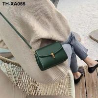 Female bag oblique satchel summer new tide leather small bread bag 2023 senior packet