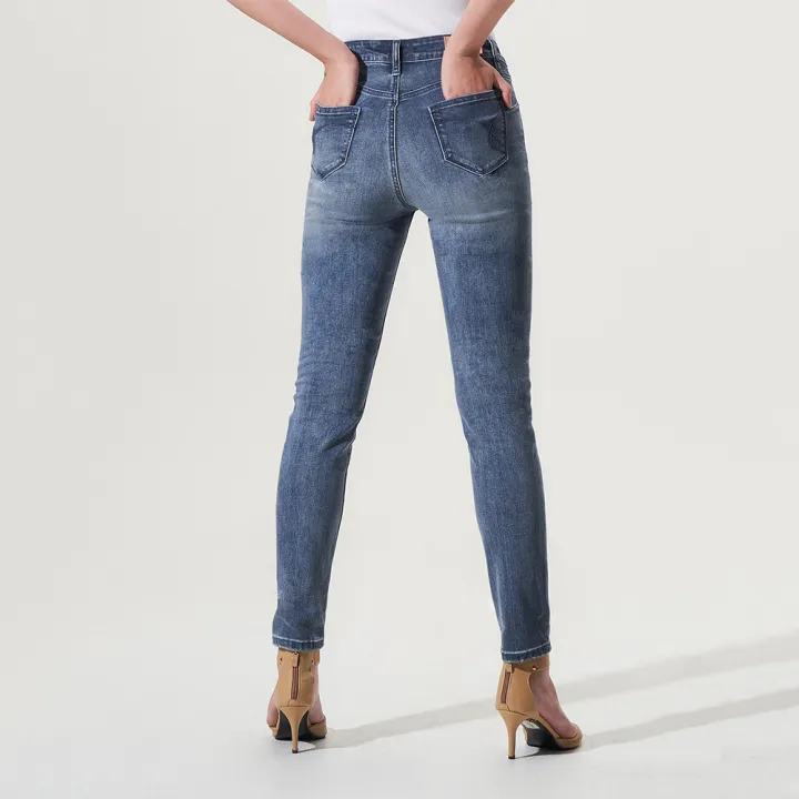 mc-jeans-กางเกงยีนส์ผู้หญิง-กางเกงยีนส์-กางเกงยีนส์ขายาว-กางเกงยีนส์-ทรงสลิม-save-my-ass-ทรงสวย-ใส่สบาย-mamz012