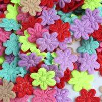 100pcs Artificial Flowers Felt cloth five-petal flower embossing Fake Flower for Wedding Home Decor DIY Scrapbooking Wreath lore Artificial Flowers  P