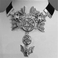 Devil Bat Inverted Pentagram Choker Downward-pointing Pentacle Pendant Necklace Demon Lucifer Jewelry