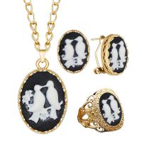 【lz】℡✠✤  Oval bonito pombas cameo conjuntos para mulher cor do ouro resina pássaro cameo colar brinco anel moda conjunto de jóias