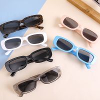 【hot】 2022 New Boys Rectangle Cartoon Small Sunglasses Children Eyewear Outdoor UV400 Baby Glasses ses