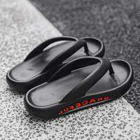 ชาย2021ฤดูร้อนใหม่สวมรองเท้าแตะ Ins หนาด้านล่างลื่นสวมใส่น้ำบนชายหาด Man Flip-Flops9201