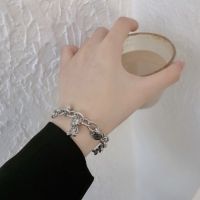 สร้อยข้อมือ สร้อยข้อมือลายการ์ตูนหมี Hip Hop Metal Bracelet for Women Female Linked Chain Bracelets Cool Jewelry