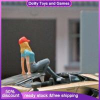 Dolity ฟิกเกอร์ทาสียืน1:64สาวรูปสำหรับ Diorama DIY โต๊ะเล่นทรายฉาก