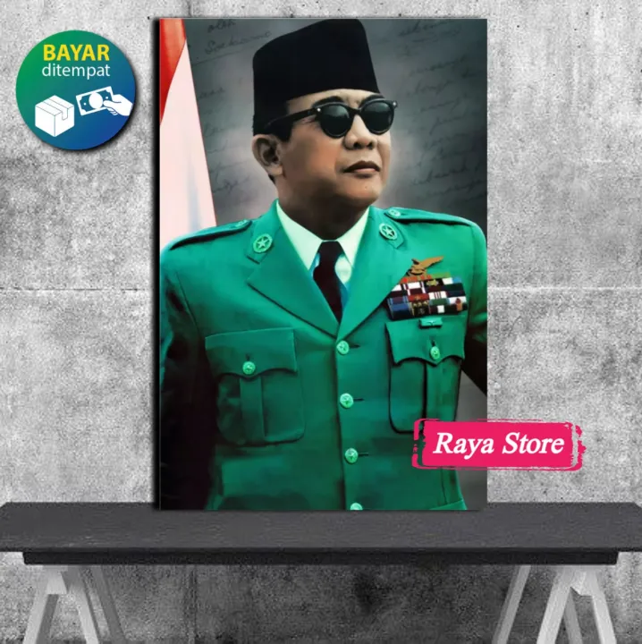 HIASAN DINDING KAYU SOEKARNO SUKARNO / POSTER SUEKARNO / POSTER HABIB ...