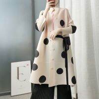 2023 Hot One person and one pleat F013 ladys wrinkled jacket  spring and summer single-breasted stand-up collar light mature printed polka dot Miyake style