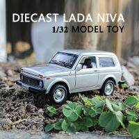 โมเดลรถของเล่น Diecast Lada Niva มีไฟเสียงและดึงกลับ