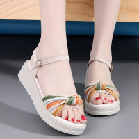 Wedge Slippers Women Korean Style Soft Sole Beach Sandals For Women Summer Fashion Flat Heels Slippers Platform Casual Women Shoes