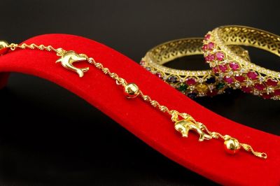 apata jewelry สร้อยข้อมือผู้หญิง ลายดิสโก้กลมโลมา 2 สลึง งานบล็อคเยาวราชโดยช่างฝีมือ สวยเหมือนแท้ทุกจุด งานชุบทองแท้ 24kไม่ลอกไม่ดำ