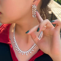 BeaQueen เครื่องประดับเจ้าสาวชุดแต่งงานสีขาว Cubic Zirconia คริสตัลยาวพู่ Dangling ต่างหูสร้อยคอผู้หญิง JS393