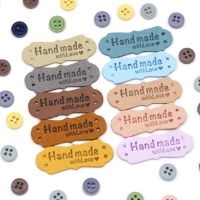 20Pcs "Hand Made With Love" Tags Labels For Clothing Hand Made Label DIY Hats Bags PU Leather Sewing Label Garment Accessories Stickers Labels