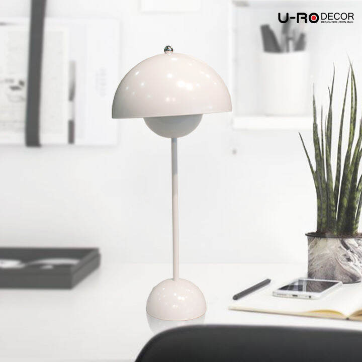 u-ro-decor-รุ่น-dahlia-โคมไฟ-ตั้งโต๊ะ-สีขาว