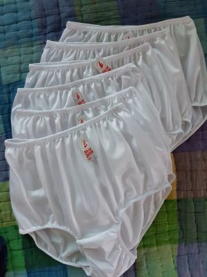 กางเกงในผู้หญิง/ผู้ชาย ไซส์ใหญ่ เต็มตัว XL สีขาว แพ็ค6ตัว ผ้าไนล่อน ราคาโรงงาน เอว 36-42 นิ้ว แห้งเร็ว White Underwear Nylon Full briefs