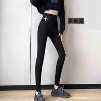 European goods sleeveless knitted vest loose shirt Barbie pants three-piece wome欧货无袖针织马甲宽松衬衫芭比裤三件套女2022秋季时尚显瘦套装9.3