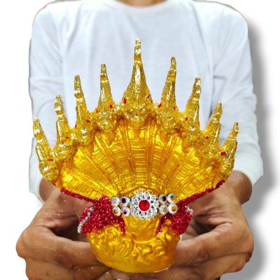 พญานาคราชประทานทรัพย์ 9เศียร พระวรกายประดับกากเพชรสีแดง บูชาและผ่านพิธีมาจากคำชะโนด งานเรซิ่นลงสีปิดทองแต่งองค์