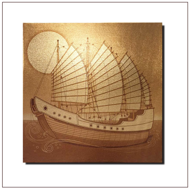 ภาพเรือสำเภา-พิมพ์ลงบนผ้าทอง-แบบพิเศษ-เสริมฮวงจุ้ยทางด้านธุรกิจการค้า-ขนาด-45-x-45-cm