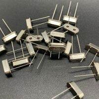 100PCS / passive crystal oscillator 25.000MHZ 25MHZ 25M HC-49S ควอตซ์คริสตัลออสซิลเลเตอร์เสียบปลั๊กตรงคริสตัล 2 พินของแท้