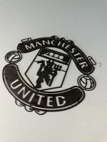 ฉลุลายโลโก้แมนยู ฉลุลายทีมฟุตบอล เด็กผี Manchester United หนา ขนาด 1.2mm ราคานี้ไม่ทำสีครับ