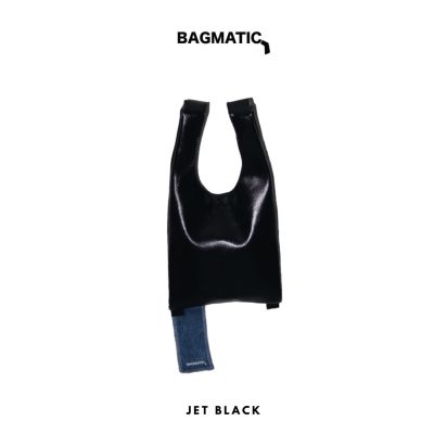 Bagmatic กระเป๋า Crossbody Bag | Jet Black