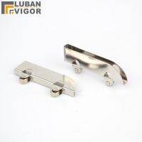 Showcase sliding door pulley stainless steel Glass clip pulleyfor 5mm glass thicknessFurniture Hardware