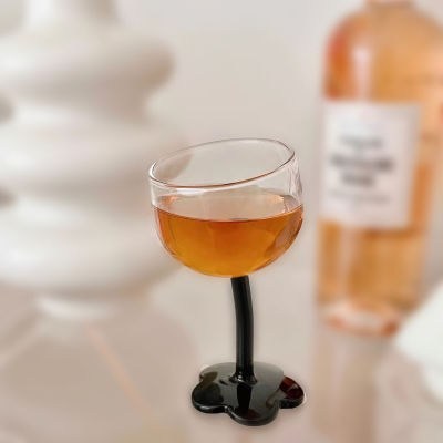 ถ้วยแก้วบอโรซิลิเกตทรงสูงเล็ก,แว่นตาแก้วที่มีหัวคดเคี้ยว,แว่นตาดอกไม้เล็กๆ,แก้วแชมเปญ,แก้วไวน์แดง