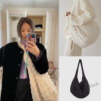 【Ready Stock】 ▫ C23 Blackpink Jennie Korean Unisex Large Capacity Pleated Cloud Crossbody Bag