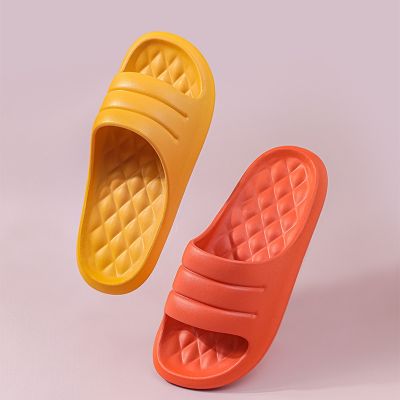 Slippers female summer outside home leisure wear breathable trample shit feeling thick soles slippers couples male guest bathroom slippers wholesale
