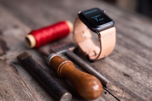 สาย-apple-watch-หนังแท้-สายนาฬิกาทำมือ-hanade-หนังฟอกฝาด-genuine-leather-นำเข้าจากออสเตรเลีย-สีธรรมชาติไม่ผ่านการลงสี-sาคาต่อชิ้น-เฉพาะตัวที่ระบุว่าจัดเซทถึงขายเป็นชุด