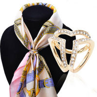 Shop Jung แหวน คล้องผ้าพันคอ  Scarf Ring Alloy Code 000339 - Gold &amp; Silver (คู่)