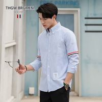 เสื้อเชิ้ต Thom Browne Tb เสื้อเชิ้ตแขนยาวลายทางผ้าฝ้ายบริสุทธิ์เทรนด์ฤดูใบไม้ผลิและฤดูใบไม้ร่วงเสื้อผู้ชายสีน้ำตาลทอมสีขาวเสื้อเชิ้ตแจ็คเก็ตทรงหลวม U ของแท้