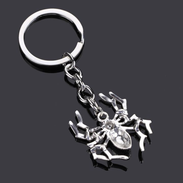car-key-chain-spider-animal-insect-bag-men-women-keychain-fashion-charms-friends-jewelry-wedding-gift-for-guest-key-chains