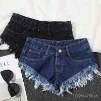 y All-match Denim Shorts Triangle Bag Hip Show Leg Length Slim Slimming Burr Low Waist Super Short Shorts Hot Pants Women