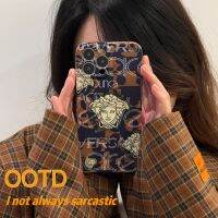 เคส ไอโฟน 13โชคดี แบรนด์อินเทรนด์ย้อนยุค Versace เหมาะสำหรับเคสมือถือ iPhone13 Apple 14promax1211 เคสนิ่ม