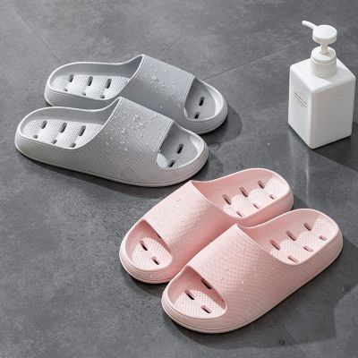New water filled afterward.not airspeed dry ultra thick bottom anti-slip female summer wears outside the bathroom couples home indoor slippers for men