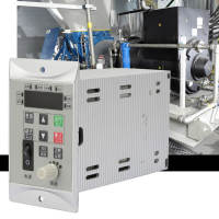 220V 0.75KW 1HP อินเวอร์เตอร์ไดรฟ์ความถี่ตัวแปรเดี่ยวถึงเฟสเดียว CNC VFD