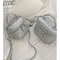 Silver handbags for women 2023 new trendy fashion rhombus chain bag versatile ins crossbody bag small bucket bag 【JYUE】