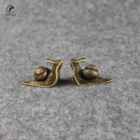 Personality Retro Pure Copper Mini Snail Statue Ornaments Desk Antique Brass Tea Pet Collection Home Decorations for Living Room