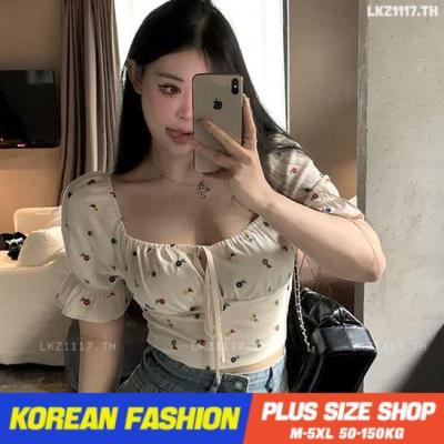 Plus size เสื้อผ้าสาวอวบ❤ เสื้อสาวอวบอ้วน ไซส์ใหญ่ ผู้หญิง เสื้อเชิ้ตลายดอกไม้ ทรงสลิมฟิต แขนพอง คอเหลี่ยม ฤดูร้อน สไตล์เกาหลีแฟชั่น V728